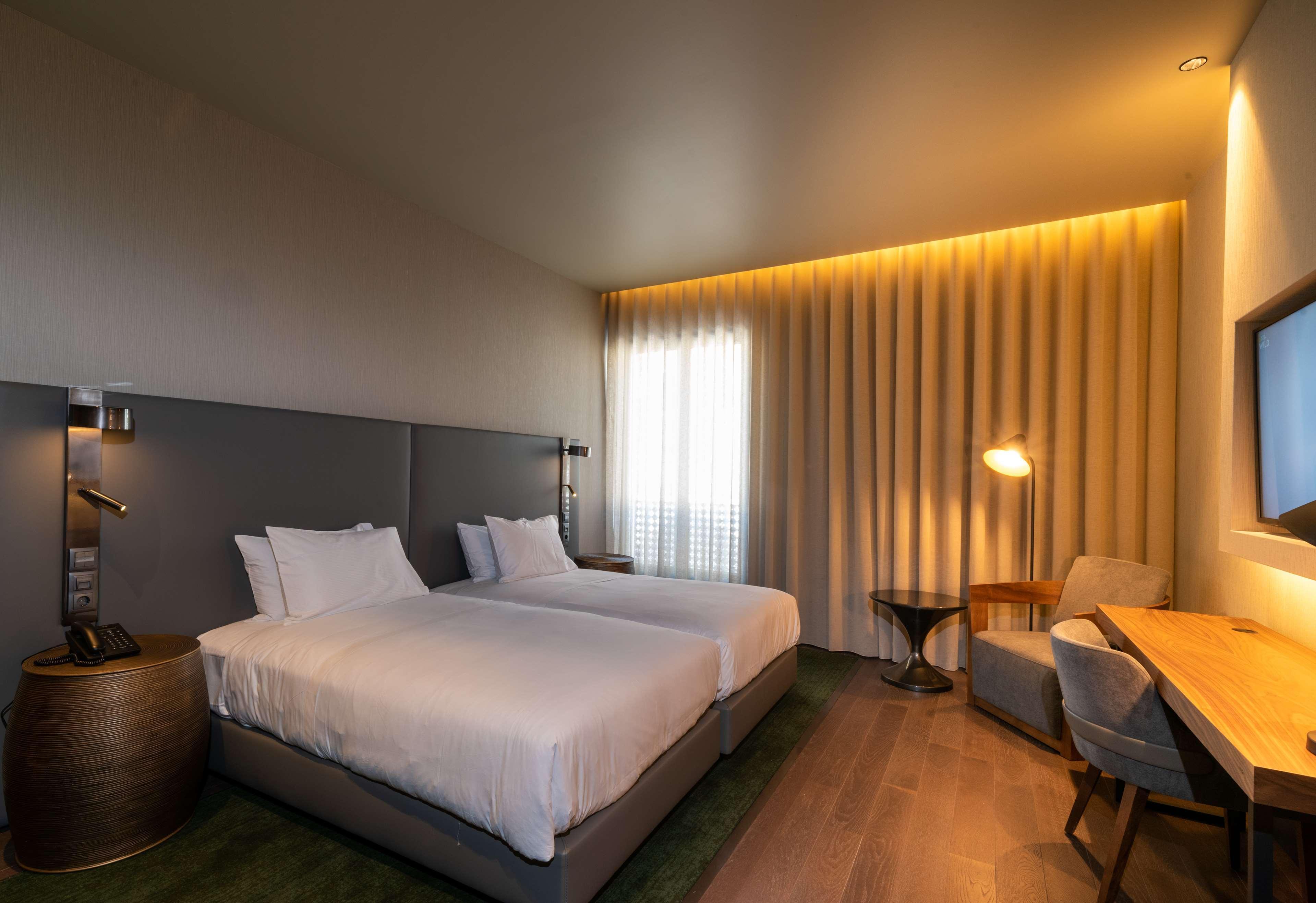 Hilton Porto Gaia Hotell Vila Nova de Gaia Eksteriør bilde A room at the hotel
