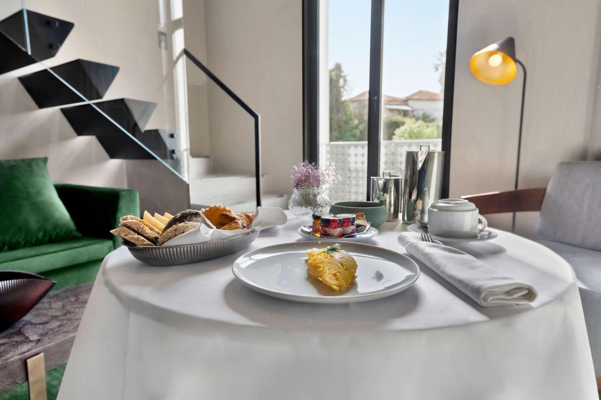 Hilton Porto Gaia Hotell Vila Nova de Gaia Eksteriør bilde A 3D rendering of a breakfast table